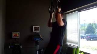 Rotational Ring Pull Ups