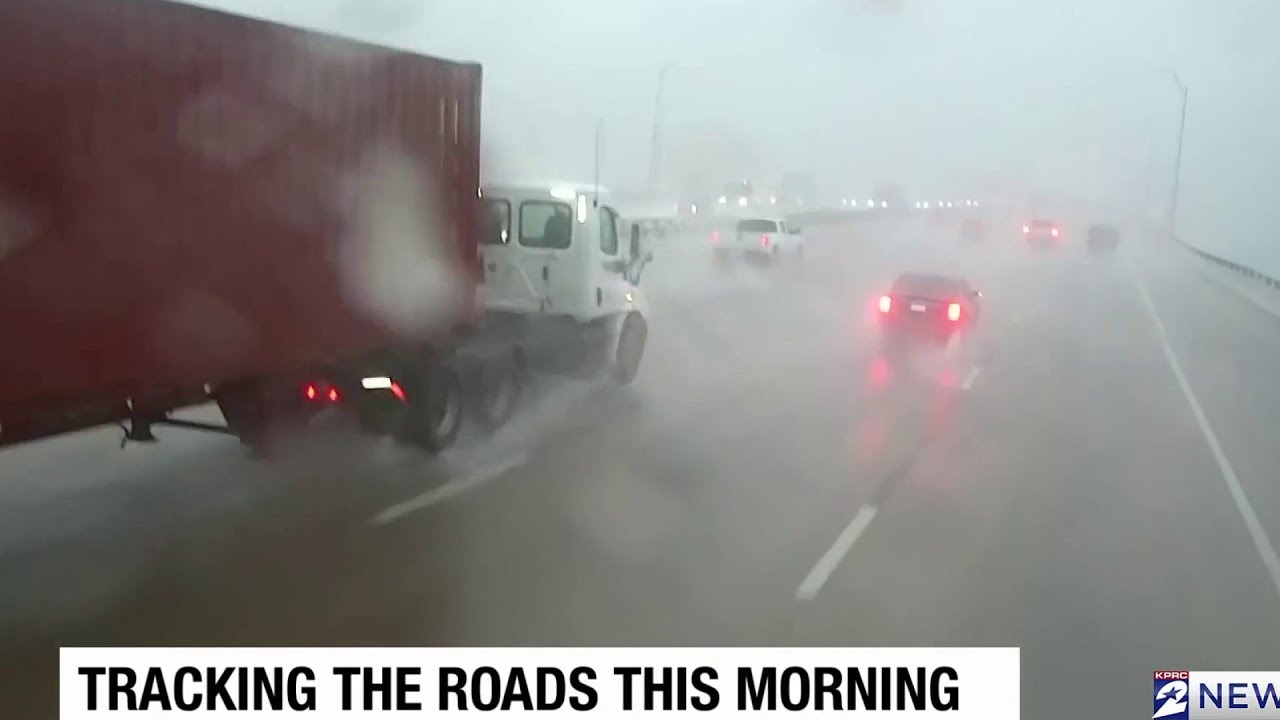 Houston Weather Update: Rainy Morning Commute - YouTube