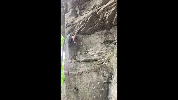 Narcissus 5.12a | New River Gorge (Summerville Lake)