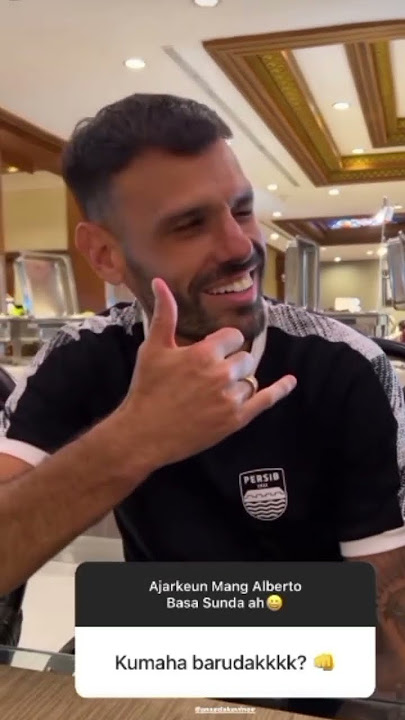 Pemain persib belajar ngomong sunda #yearofyou #ngariungtv #viral #shorts #persib #bobotoh #well