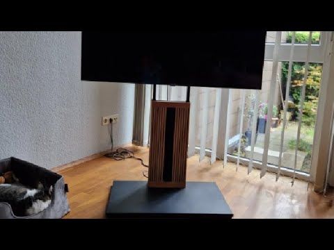 FITUEYES Design TV Stand made of beech wood TV Stand, Solid TV Stand in a noble look