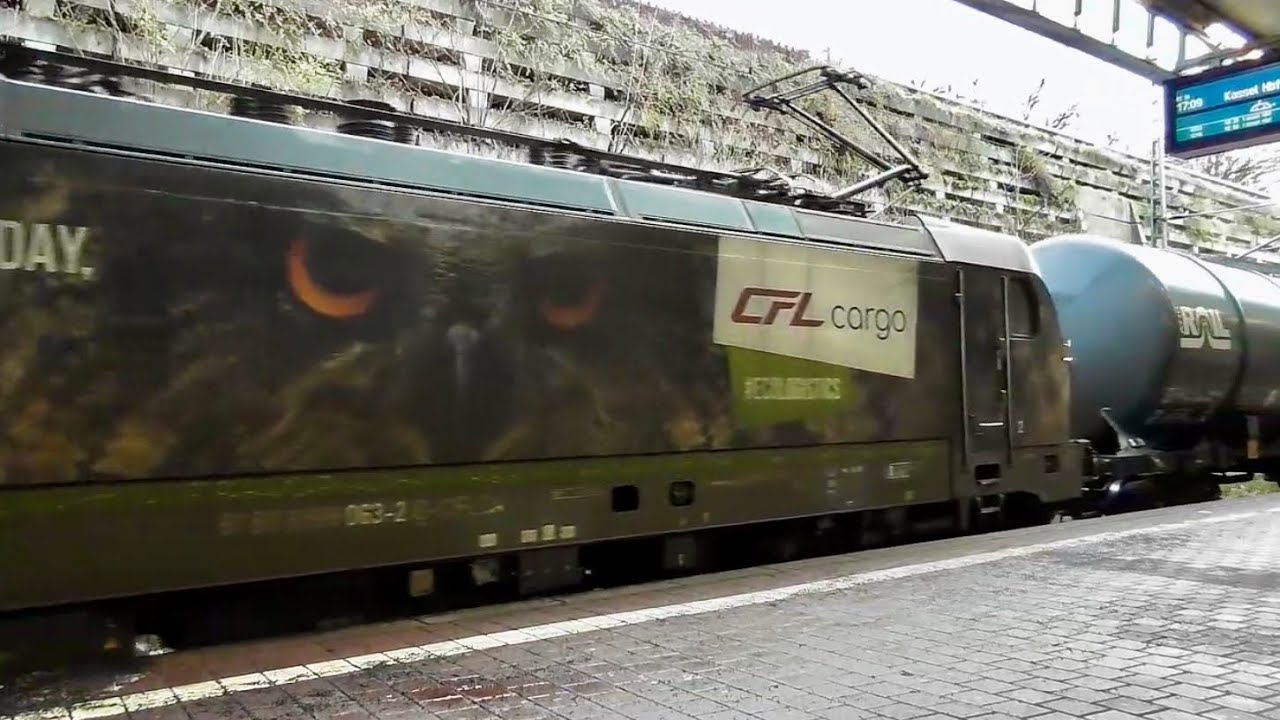 CFL Lok , mit dem Uhu , am Güterzug ( Bahnhof Kassel - Wilhelmshöhe )