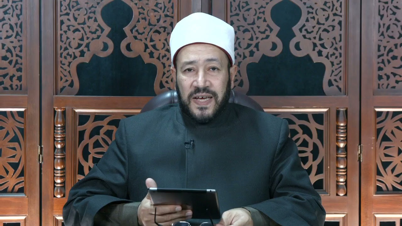 حكم أداء عمرة واحدة عن شخصين وفضل العمرة في الإسلام