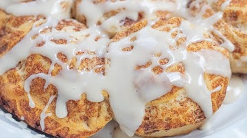 Easy Cinnamon Roll Icing Recipe