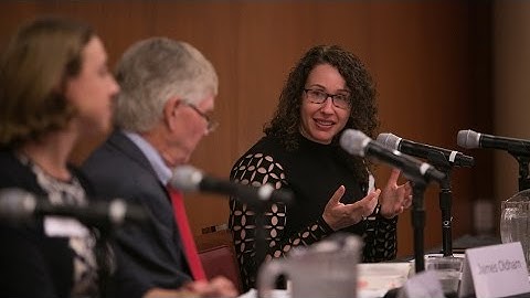 Does the 7th Amendment guarantee a jury trial in patent litigation?