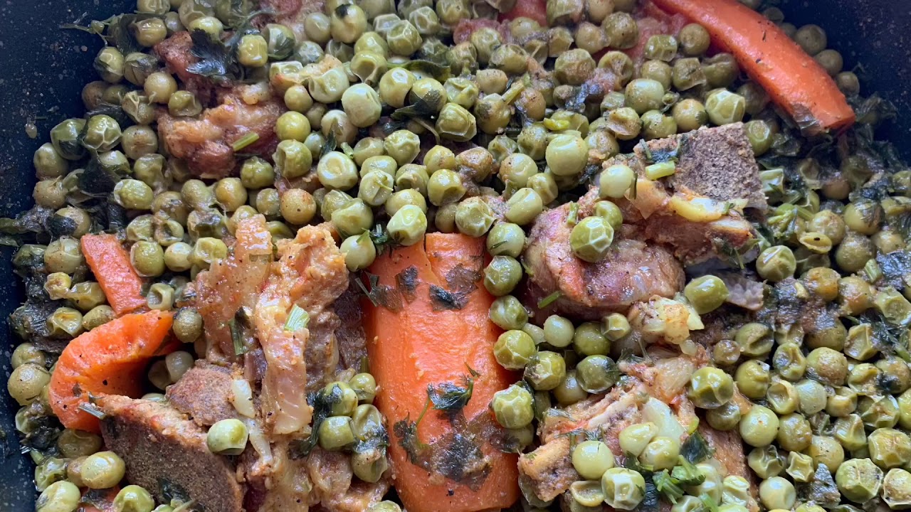 RECETTES PETITS POIS CAROTTES ET VEAU EN SAUCE - YouTube