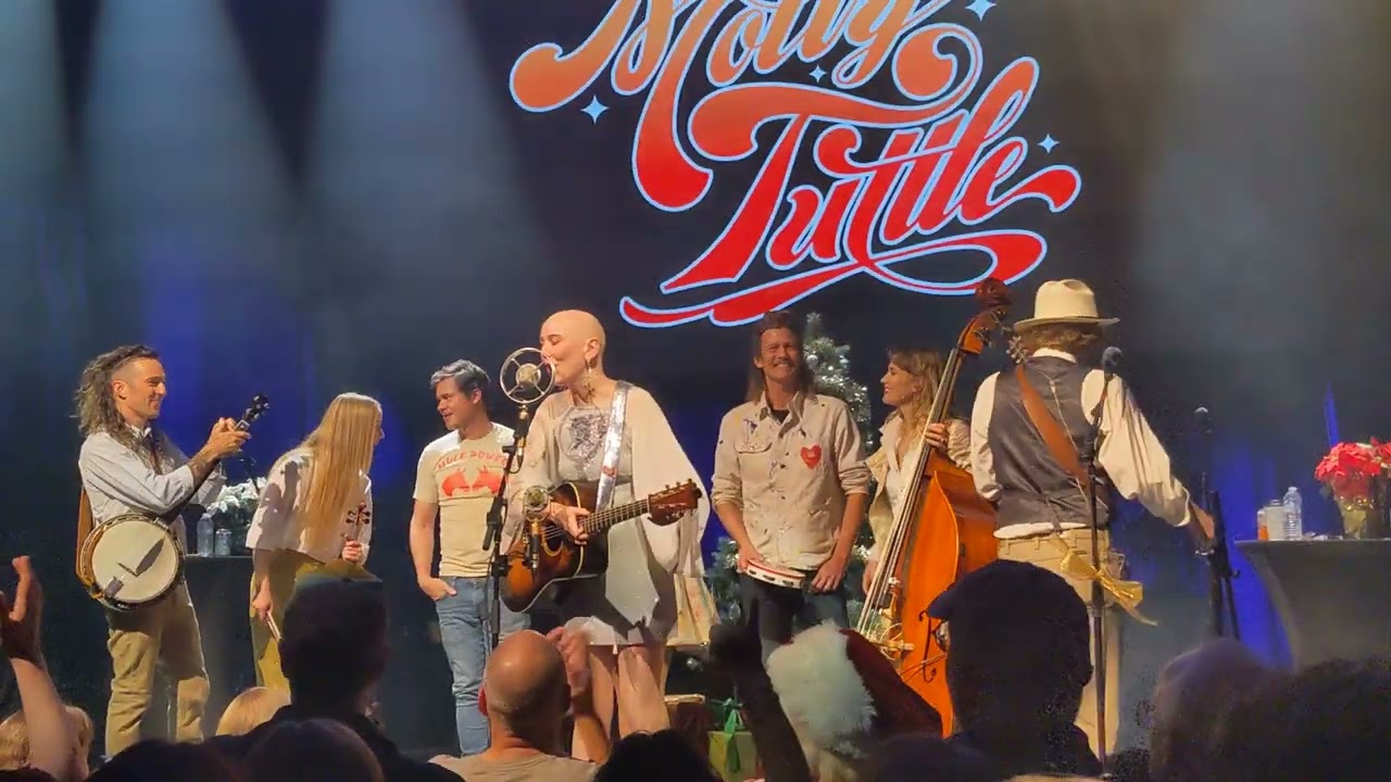 Molly Tuttle - Finale (Clam Tide/Big Backyard/You Ain't Goin' Nowhere @ Guild, Menlo Park - 12/14/23