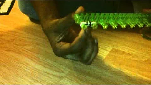how to make a fishtail bracelet with a loom or wit...