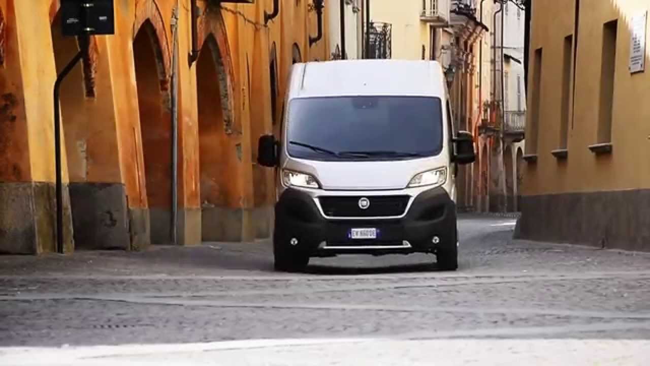 Nuovo Ducato Van 2014 - Parcheggiare è facile |Fiat Professional