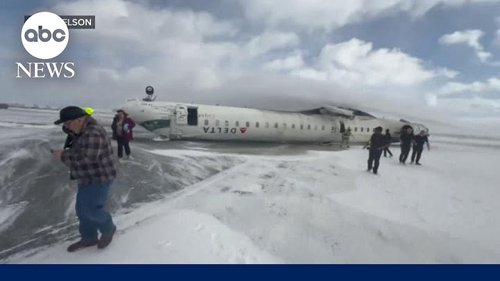 Dramatic video shows moment Delta plane flipped after landing in Toronto