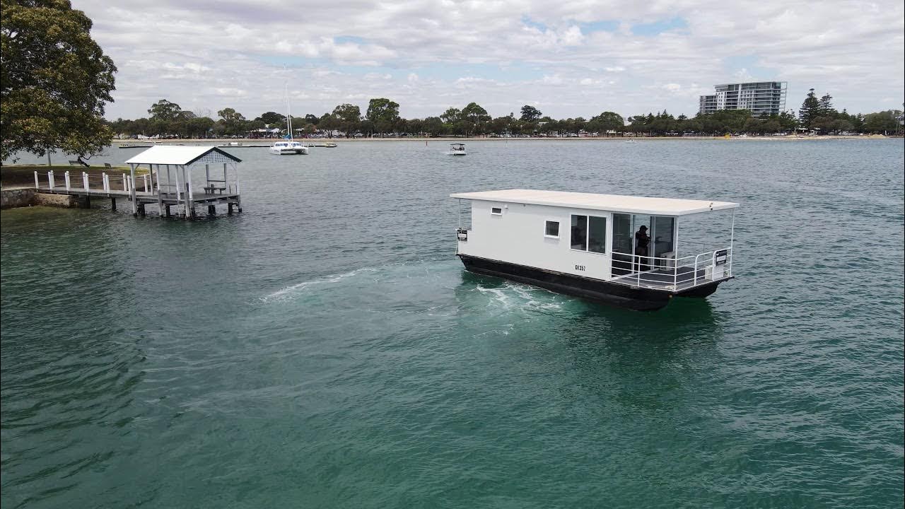 9.84m Custom OneBedroom Houseboat “Near New” FOR SALE at Mandurah