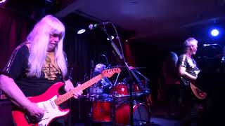 Sweet Fox On The Run London 15.12.2017