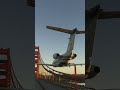 😳 O jeito que esse CJ4 passou pela Golden Gate ficou surreal ✈️