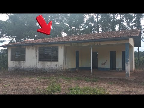 VESTÍGIOS DO PASSADO RESTOU APENAS UM TÚMULO ALI 🪦