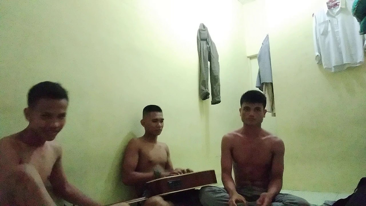 Yel yel dari 05