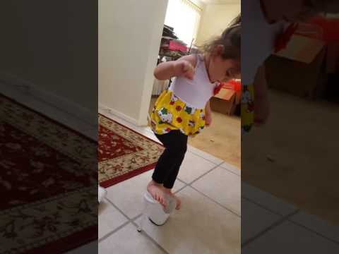 Video: Baby Heels: Wie Man Zu Hause Putzt, Einschließlich Volksheilmittel
