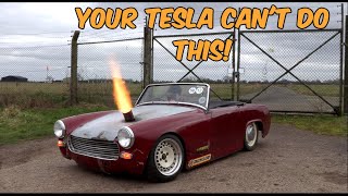 Insane straight pipe 1960's Austin Healey hot rod is a drift machine