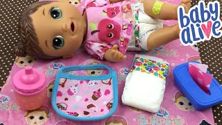 What’s In Our Baby Alive Doll Diaper Bag Feeding