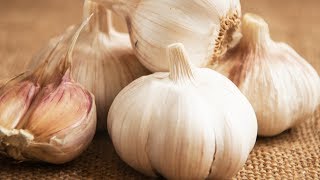 You've Been Peeling Garlic Wrong This Whole Time