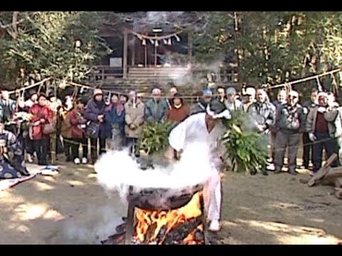 弥生町　湯立て神楽