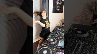 Download Lagu NEW RULES x CHASING HIGHS 🔥🎧 #mashup MP3