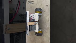 Surface cleaning robot using solar energy #arduinoprojects #robotics #irsensorproject #sonelpanel