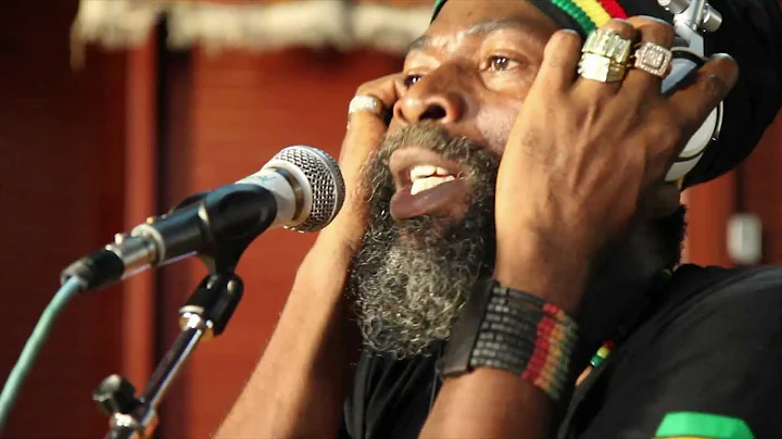 1Xtra in Jamaica - Capleton performs Raggy Road (L...