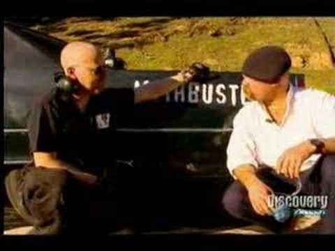 MythBuster - Mito Tiro no tanque do Carro !!