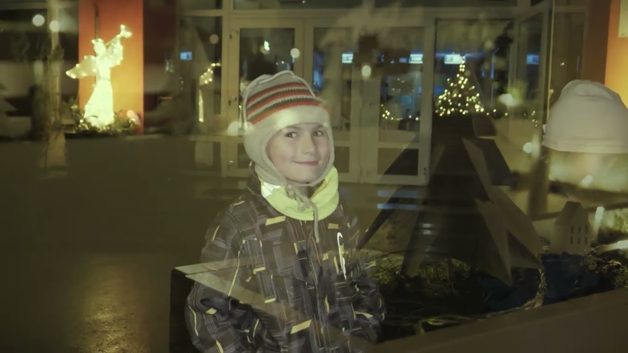 ROZSVÍCENÍ BETLÉMA A POSELSTVÍ PANA ŘEDITELE