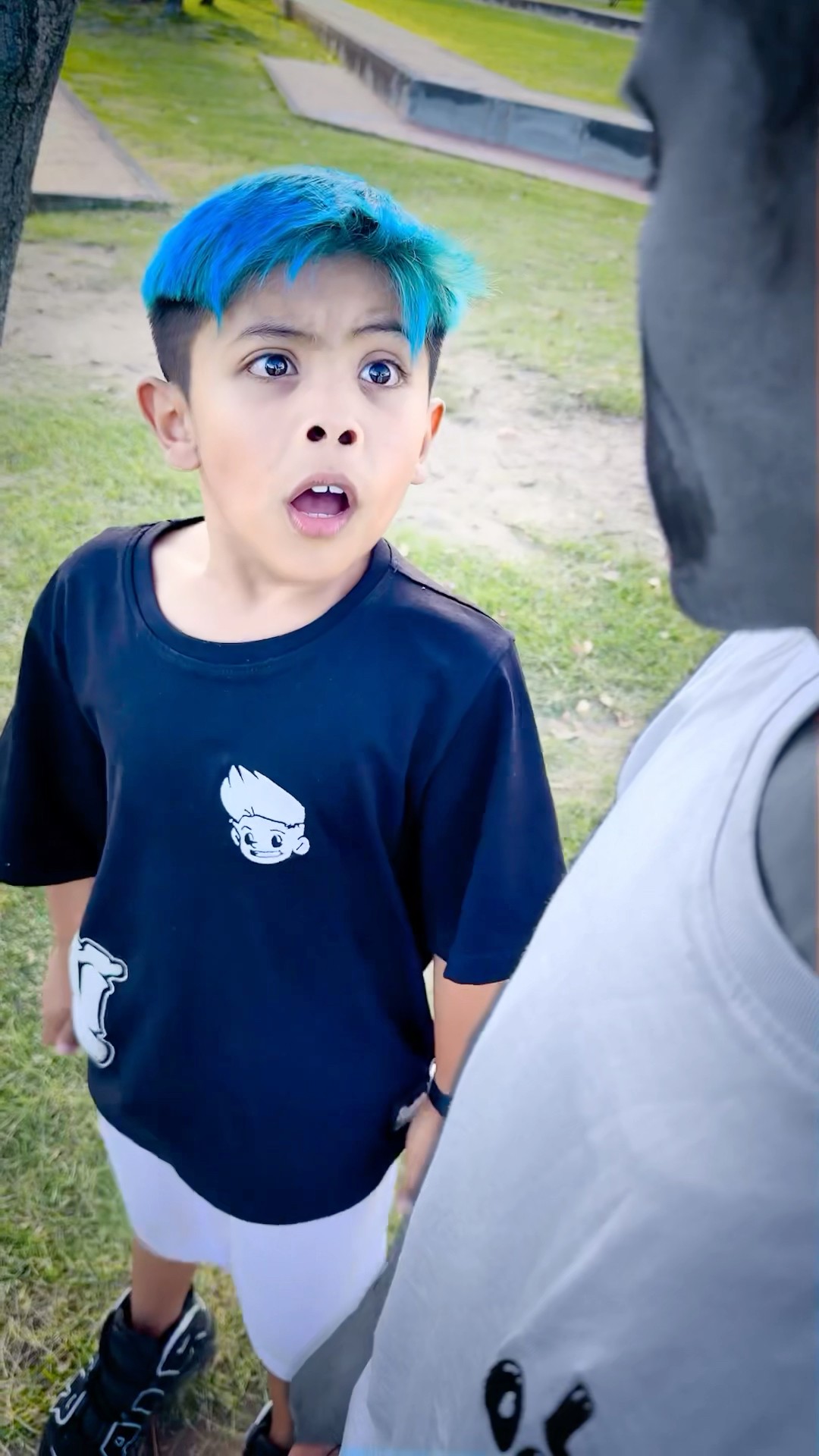 EL AMIGO ZOOMBIE @Layaraoficial @CAMILOAGUILLONN