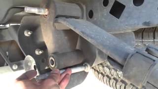 Installing Lowering Shackles(Leveling Kit) 2007 Ford F150