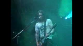 Alter Bridge - Wayward One (Live)