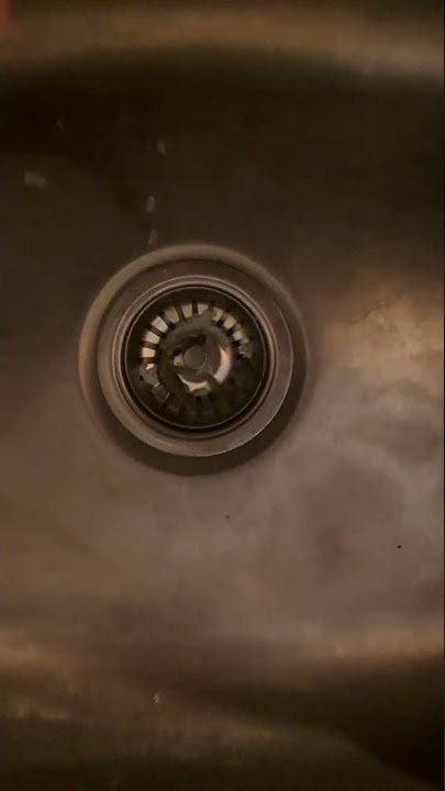 sink piss