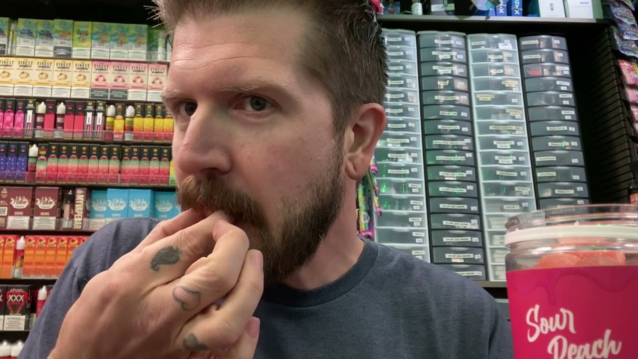 THC review: sour peach by delta extrax. Delta 9 thc edible gummy 125mg per.THCJD.live resin delta8