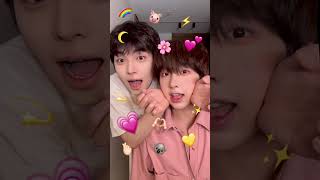 Download Lagu Give you a little cute thing | Haohao \u0026 Nienie #bl #jenvlog #haohaonienie - BL Couple MP3