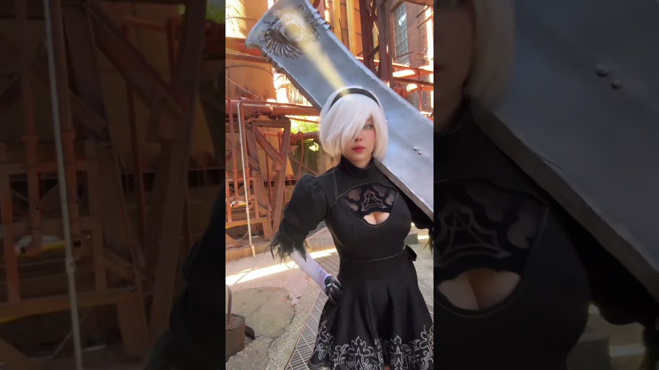 Do I look like your cosplay gf? 👀