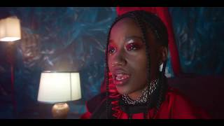 Vignette de la vidéo "Denai Moore - Cascades (Official Video)"