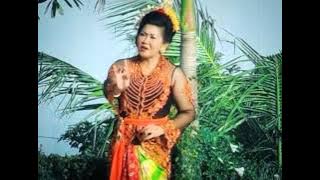 PUTRI SUASTINI - SUMAMBANG