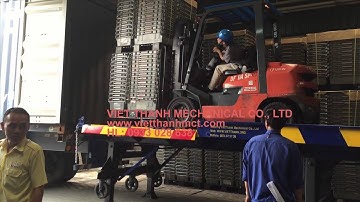 Cầu dẫn xe nâng lên container VTC01