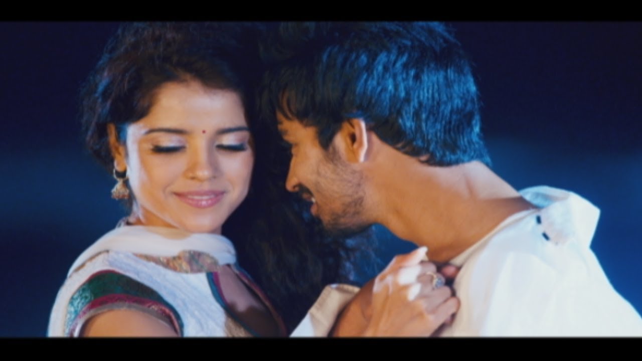 Back Bench Student Movie Vennelamma Song Trailer