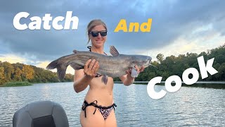 Jug Fishing for Catfish! (Catch and COOK!!!)