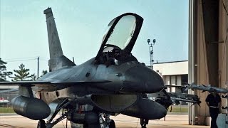 戦闘機パイロットの飛行前点検【F-16戦闘機】 [HD]