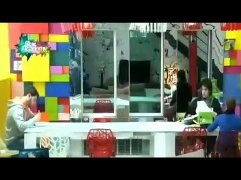 جلسة عبد الله وسكينة وجان على الغداء 18 12 2013