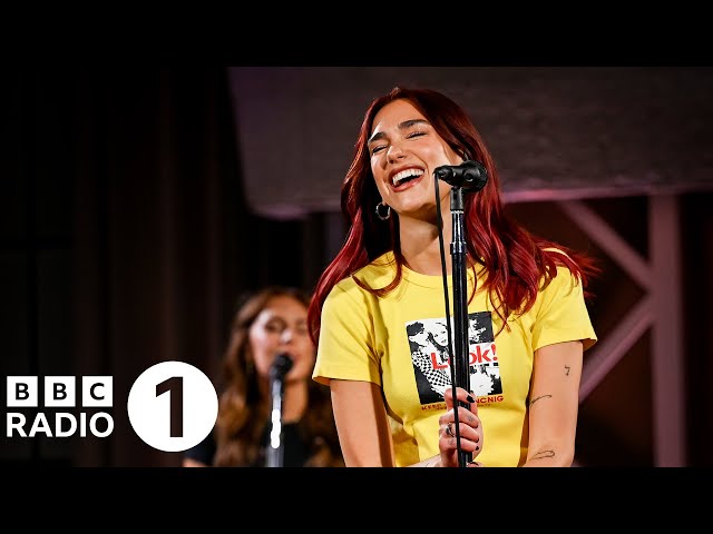 Dua Lipa - Illusion in the Radio 1 Live Lounge class=