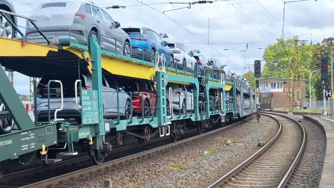 Bahnalltag am 24.09.2025 in Riesa, mit Railpool 6193 120 - 3.