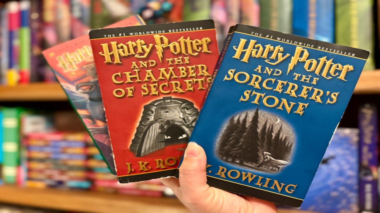 These Don’t Look Like the Harry Potter Books I Know!  -  U.S. Mass Market Books