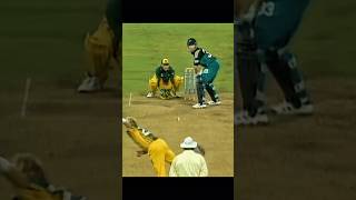 Leg spin masterclass 🎯 #shanewarne #bowling #cricket #shorts #viral