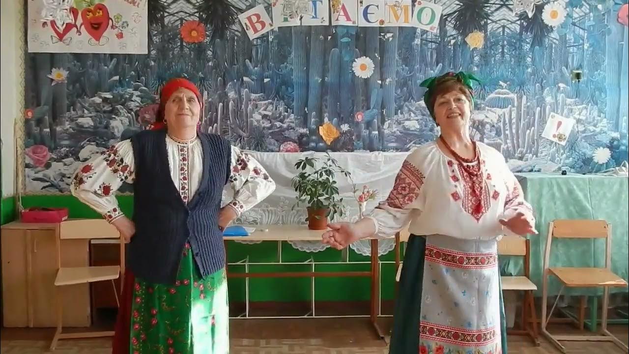 Что ж параска сказал черевик оборотившись. Баба параска. бабка параска. параска мотря горпына.