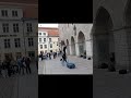 Шоу у Ратуши: акробатические трюки и юмор. Таллинн. #drone #dance #travel