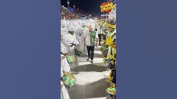 Thumbnail of Subida da Bateria da Mocidade Independente de Padre Miguel Bateria Não Existe Mais Quente